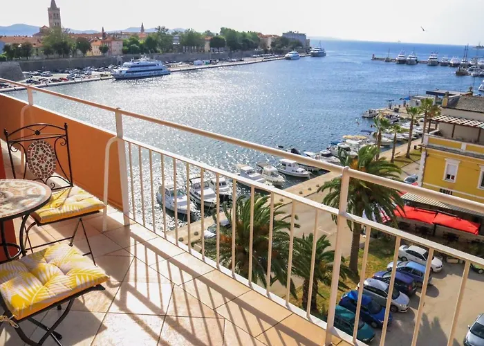 Апартаменты Jure Bili Задар